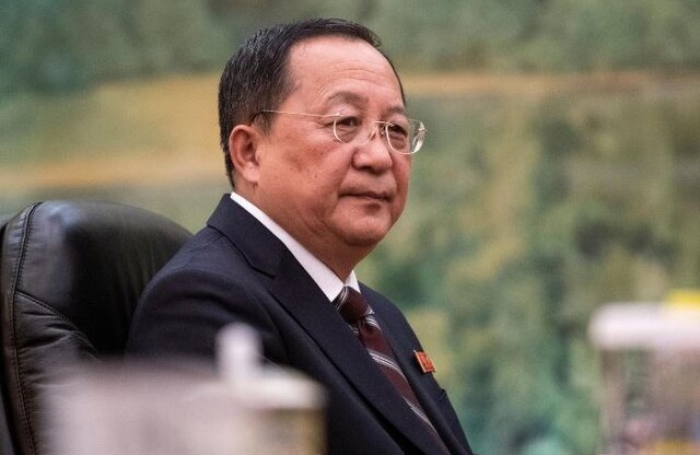 وزیر خارجه کره شمالی تغییر کرد وزیر خارجه کره شمالی تغییر کرد