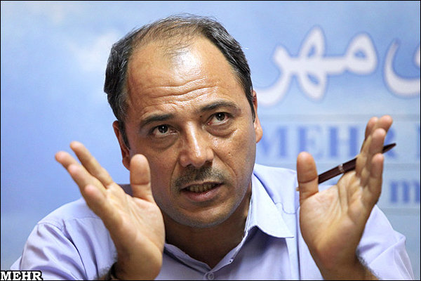 نویسندگان در شرایط فعلی دلیلی برای چاپ کتابشان ندارند نویسندگان در شرایط فعلی دلیلی برای چاپ کتابشان ندارند