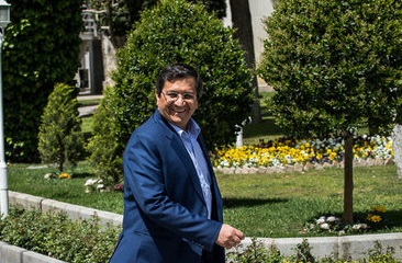 بانک مرکزی: دخالتی در نرخ ارز صرافی ها نداریم بانک مرکزی: دخالتی در نرخ ارز صرافی ها نداریم