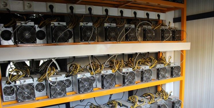 کشف 12 دستگاه بیت کوین از یک گاوداری در روانسر کرمانشاه کشف 12 دستگاه بیت کوین از یک گاوداری در روانسر کرمانشاه