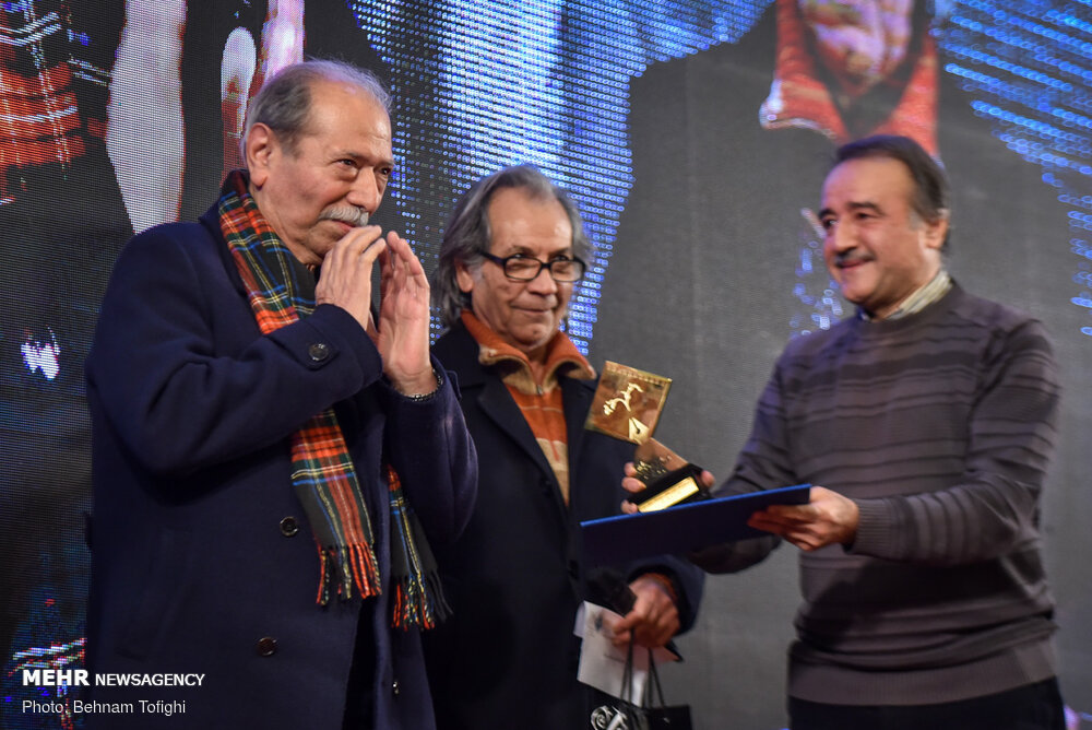 علی نصیریان