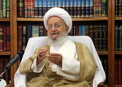 آیتالله مکارم: بهخاطر چند خشکمقدس نمیتوان از فناوری روز چشم پوشید آیتالله مکارم: بهخاطر چند خشکمقدس نمیتوان از فناوری روز چشم پوشید