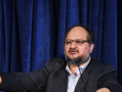 وزیر کار: آزمون وسع برخورداری از سبد حمایتی دولت هر ۶ ماه یک بار انجام میشود وزیر کار: آزمون وسع برخورداری از سبد حمایتی دولت هر ۶ ماه یک بار انجام میشود