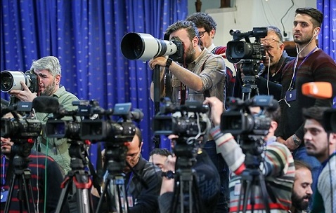 «سفید خوانیِ» کنفرانس رسانهایِ روحانی؛ آنچه گفت، آنچه نگفت یا به اشاره و طعنه گفت «سفید خوانیِ» کنفرانس رسانهایِ روحانی؛ آنچه گفت، آنچه نگفت یا به اشاره و طعنه گفت