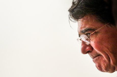 پیگیری تلفنی رییس کل نظام پزشکی از روند درمان شجریان پیگیری تلفنی رییس کل نظام پزشکی از روند درمان شجریان