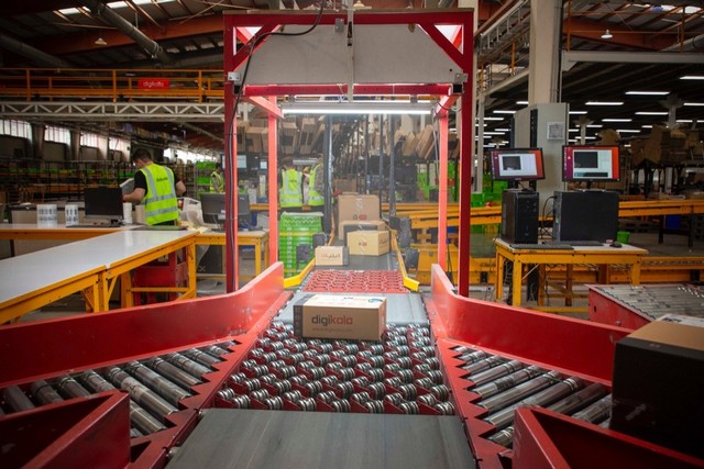 همراهی دیجیکالا برای  مبارزه با کرونا همراهی دیجیکالا برای  مبارزه با کرونا