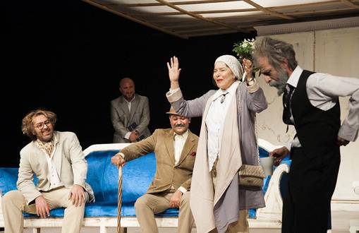 معرفی 5 فیلم‌تئاتر برای روزهای قرنطینه خانگی کرونا