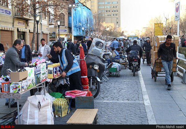 جولان مواد تقلبی در ناصر خسرو جولان مواد تقلبی در ناصر خسرو
