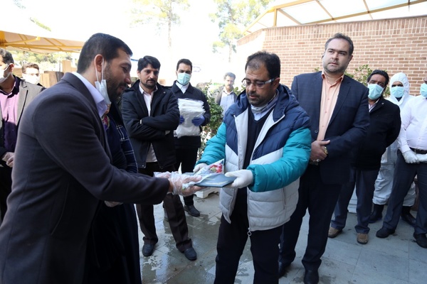 تجلیل فرمانده سپاه تهران از مدیریت و پرسنل بهشت زهرا(س) تجلیل فرمانده سپاه تهران از مدیریت و پرسنل بهشت زهرا(س)