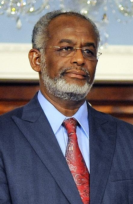 حکم بازداشت وزیر خارجه سابق سودان به دلیل کودتای 31 سال قبل حکم بازداشت وزیر خارجه سابق سودان به دلیل کودتای 31 سال قبل