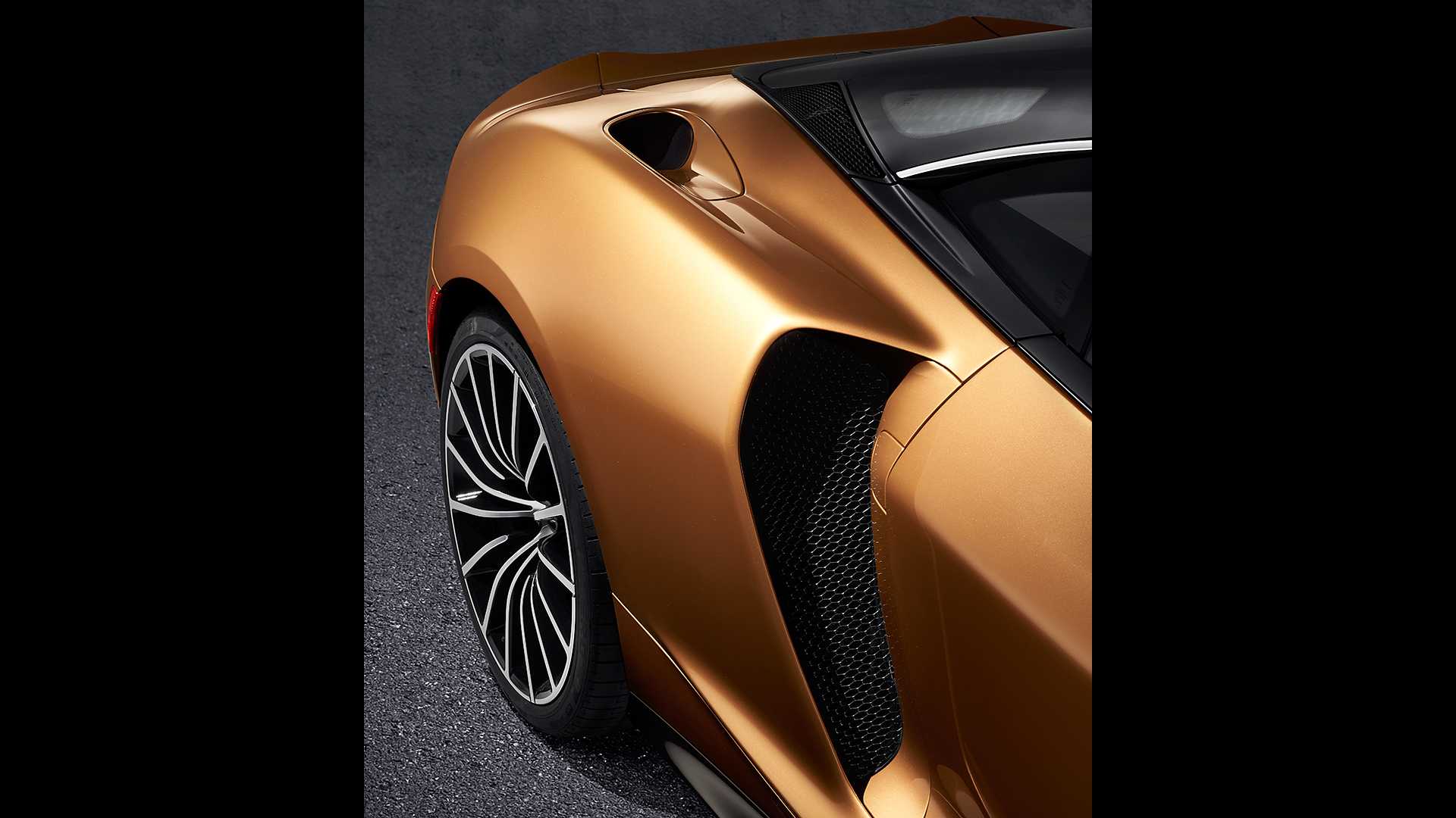 GT 2020، به راحت‌ترین و جادارترین مک‌لارن جهان