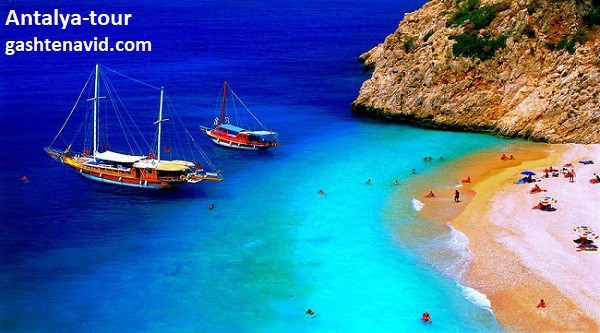 مقایسه سفر تور استانبول و تور آنتالیا، کدام را انتخاب کنیم؟ مقایسه سفر تور استانبول و تور آنتالیا، کدام را انتخاب کنیم؟
