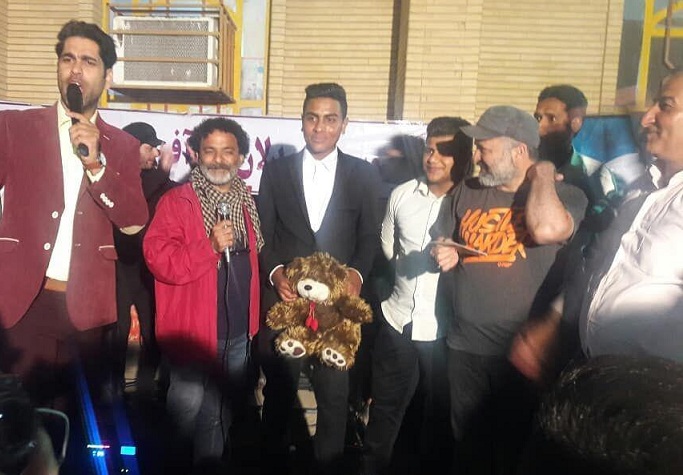 یاریگران گمنام سیل زدگان؛ این بار شادی‌آفرینان