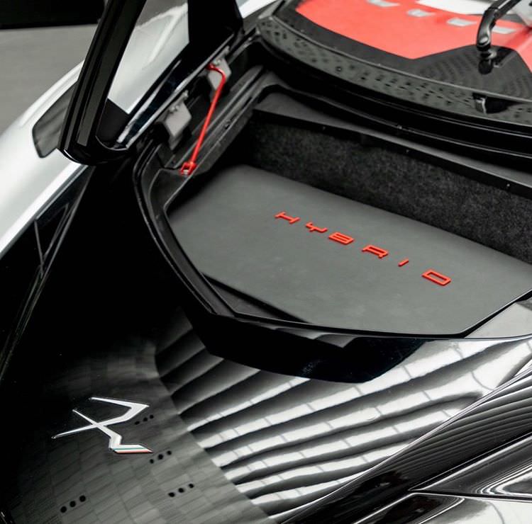 رونمایی از یک هیبریدی 996 اسببخاری: اسفان دیسی دیسی رونمایی از یک هیبریدی 996 اسببخاری: اسفان دیسی دیسی