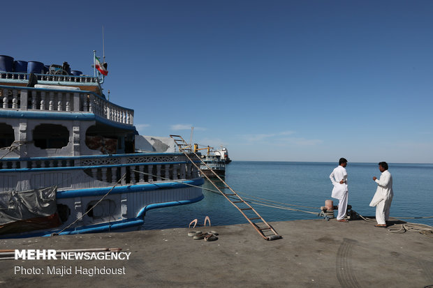 ترانزیت میوه و خشکبار افغانستان به هند از طریق بندر چابهار