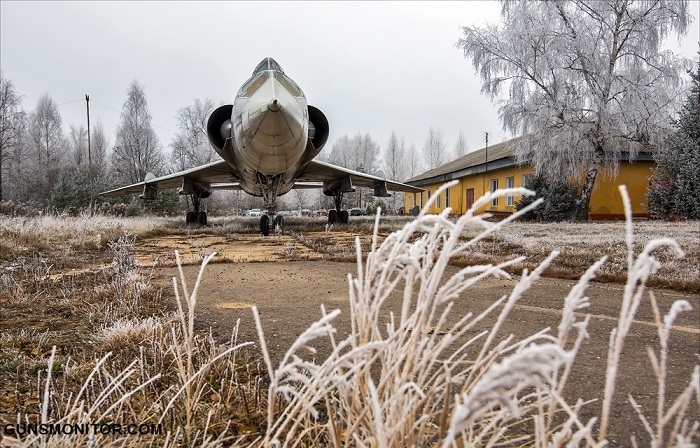 هواپیمای روسی که فقط یک فروند از آن وجود دارد!(+تصاویر) هواپیمای روسی که فقط یک فروند از آن وجود دارد!(+تصاویر)