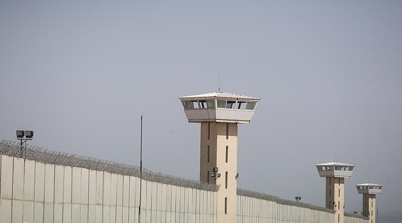 اطلاعیه سازمان زندانها درباره جزئیات قتل شیرمحمدعلی در زندان فشافویه اطلاعیه سازمان زندانها درباره جزئیات قتل شیرمحمدعلی در زندان فشافویه