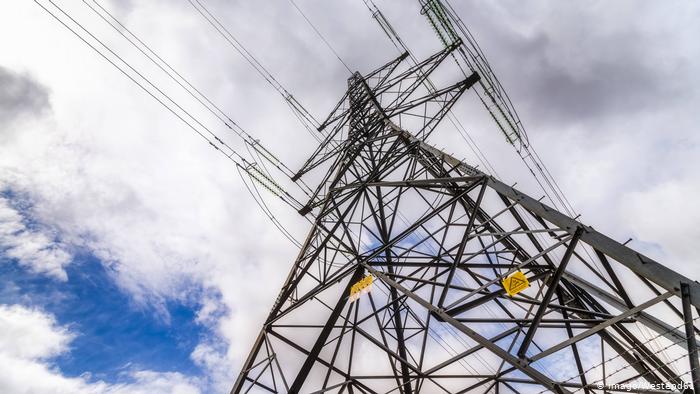 بیت‌کوین چیست و چه کسانی در ایران در حال استخراج آن هستند؟