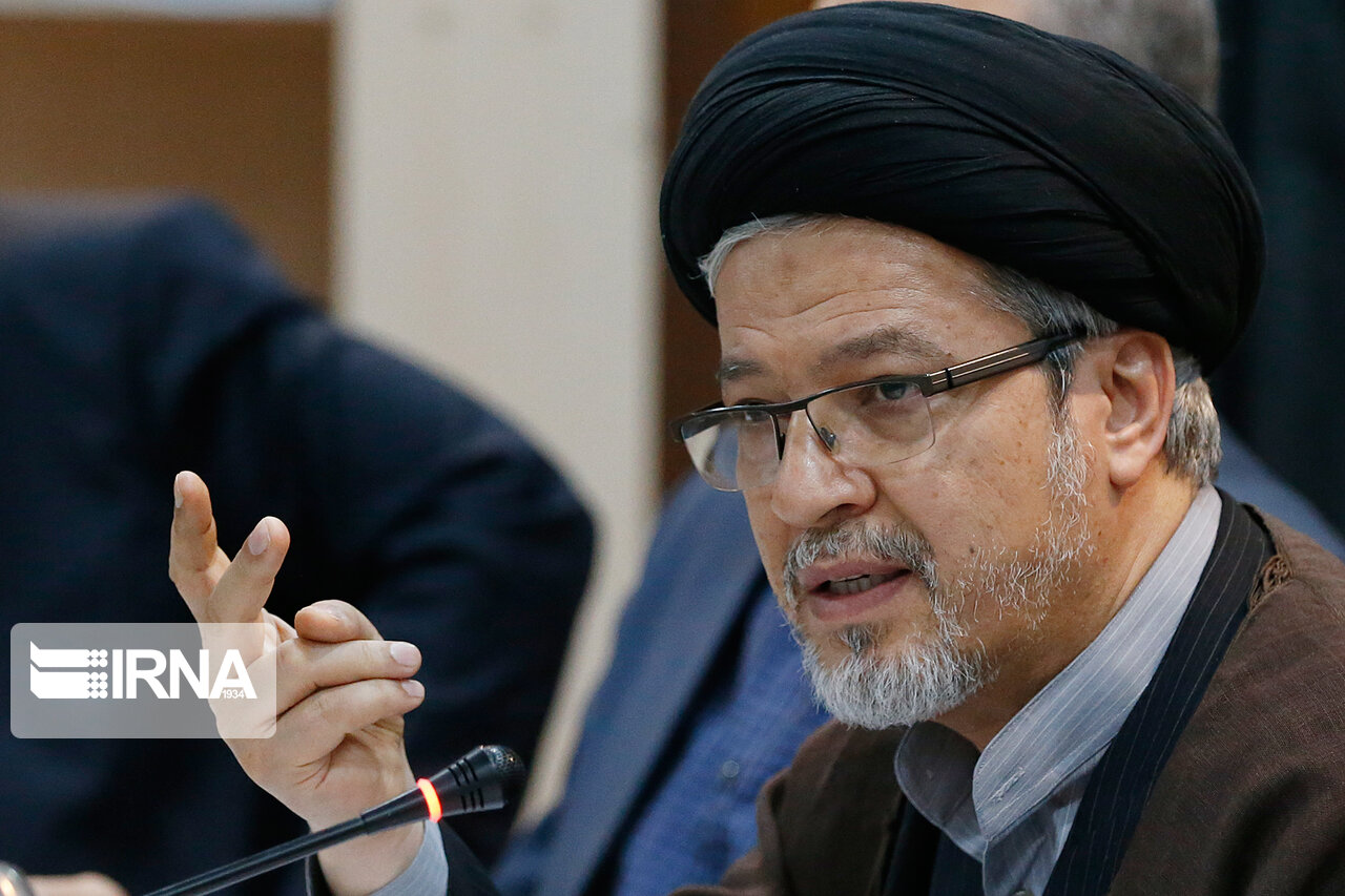 دبیر شورای عالی انقلاب فرهنگی: ایران جزء 4 کشور برتر جهان در رشد علمی است دبیر شورای عالی انقلاب فرهنگی: ایران جزء 4 کشور برتر جهان در رشد علمی است