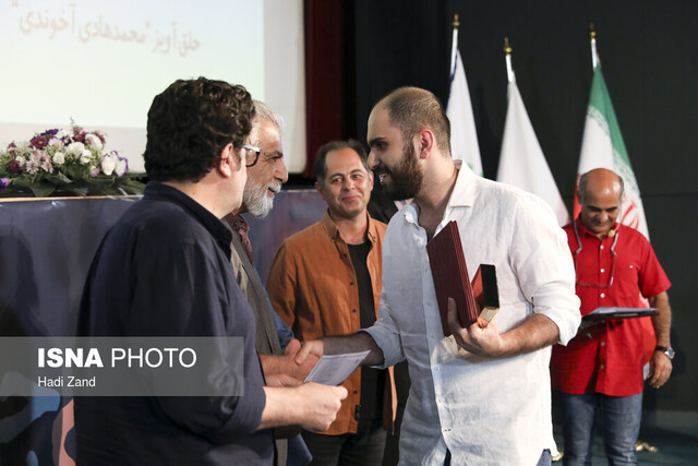 معرفی برگزیدگان دهمین جشن مستقل فیلم کوتاه ایران/ «تشریح» جایزه‌ها را از آن خود کرد