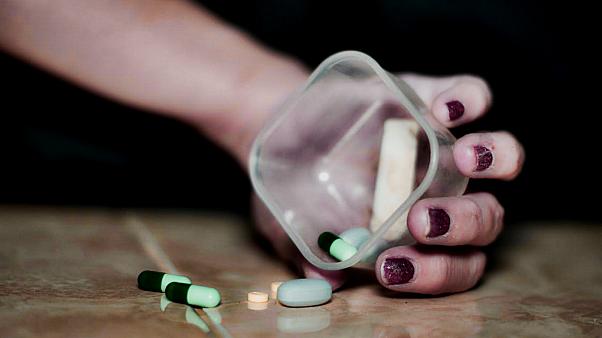 دلایل خودکشی در یکی از مرفهترین کشورهای جهان دلایل خودکشی در یکی از مرفهترین کشورهای جهان