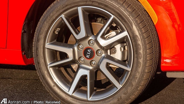 خودروی جعبه ای کیا موتورز! (+تصاویر) خودروی جعبه ای کیا موتورز! (+تصاویر)