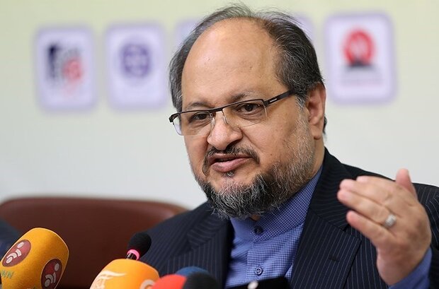 وزیر کار: تلاش برای همسان‌سازی حقوق بازنشستگان کشوری در سال آینده