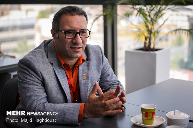 دبیر جدید جشنواره جهانی فجر و انتظار استانداردسازی دبیر جدید جشنواره جهانی فجر و انتظار استانداردسازی