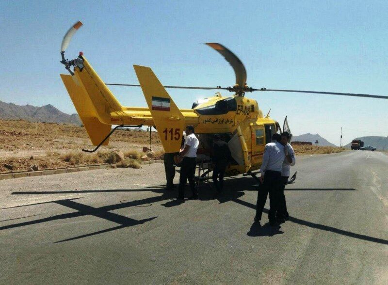 نجات جان کودک 5 ساله توسط اورژانس هوایی یزد نجات جان کودک 5 ساله توسط اورژانس هوایی یزد