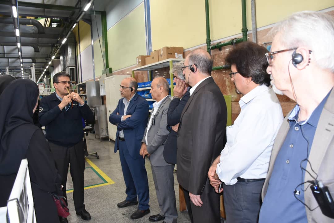 کروز نماد موفقیت بخش خصوصی در صنعت است کروز نماد موفقیت بخش خصوصی در صنعت است