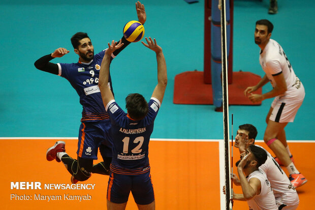 لغو دیدار تیمهای والیبال فولاد سیرجان و کاله لغو دیدار تیمهای والیبال فولاد سیرجان و کاله
