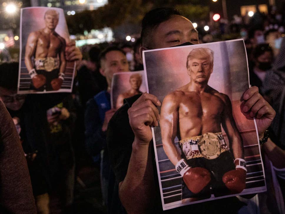 پوستر ترامپ راکی