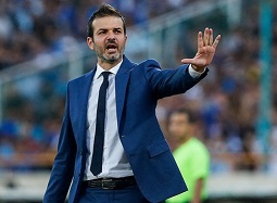 تلاش بامدادی نتیجه نداد؛ اعضای هیات مدیره استقلال موفق به دیدار با استراماچونی نشدند تلاش بامدادی نتیجه نداد؛ اعضای هیات مدیره استقلال موفق به دیدار با استراماچونی نشدند