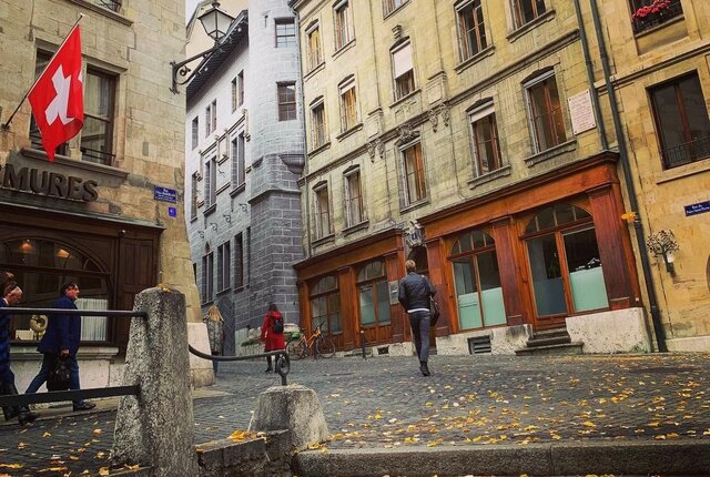 نقره داغ شدن بانک های سوئیسی  بانک های سوئیسی