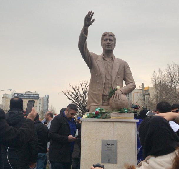 رونمایی از سردیس ناصر حجازی رونمایی از سردیس ناصر حجازی