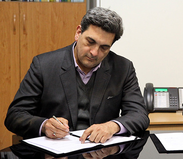 یادداشت شهردار تهران در روزنامه گاردین درباره نقش تحریمهای آمریکا در مبارزه با کرونا یادداشت شهردار تهران در روزنامه گاردین درباره نقش تحریمهای آمریکا در مبارزه با کرونا