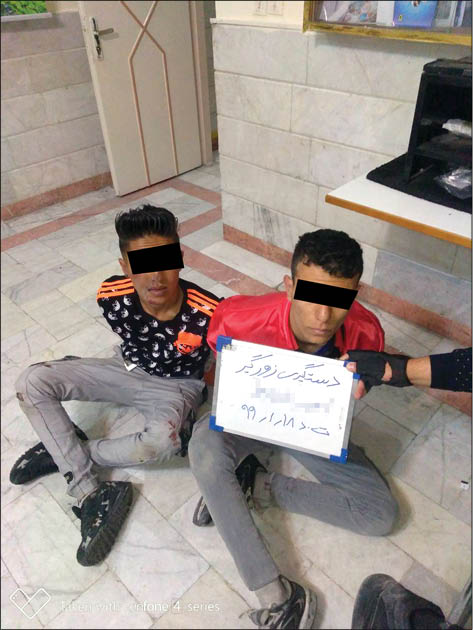 ماجرای زورگیری آپاچی سواران مخوف با قمه نیم متری ماجرای زورگیری آپاچی سواران مخوف با قمه نیم متری