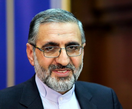 سخنگوی قوه قضاییه: ۸ نفر از زندانیان سقز، همچنان متواری هستند/ نامه هنرمندان برای آزادی محمد امامی، هنرمندانه نبود