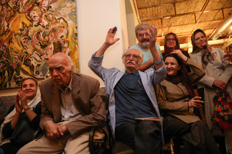 نجف دریابندری از نگاه محمود دولتآبادی دریابندری و دوستان در گالری