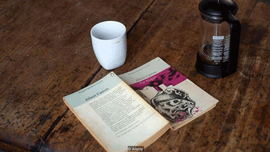 نویسندگانی که روزگار کرونا را پیش&zwnj;بینی کرده بودند