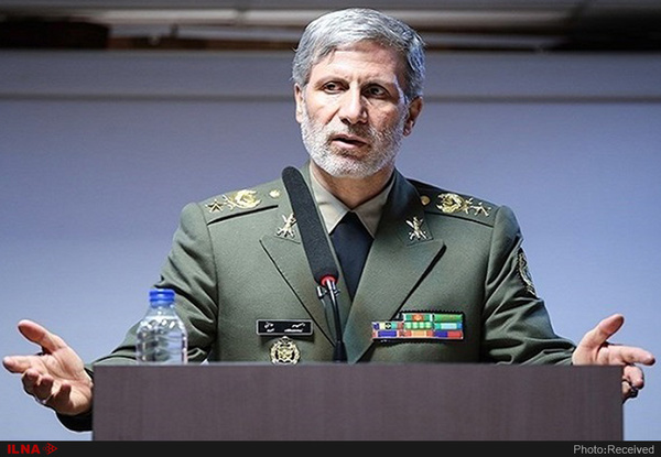 وزیر دفاع: تجهیزات مقابله با کرونا در ارتش همگام با فناوری روز دنیا است وزیر دفاع: تجهیزات مقابله با کرونا در ارتش همگام با فناوری روز دنیا است