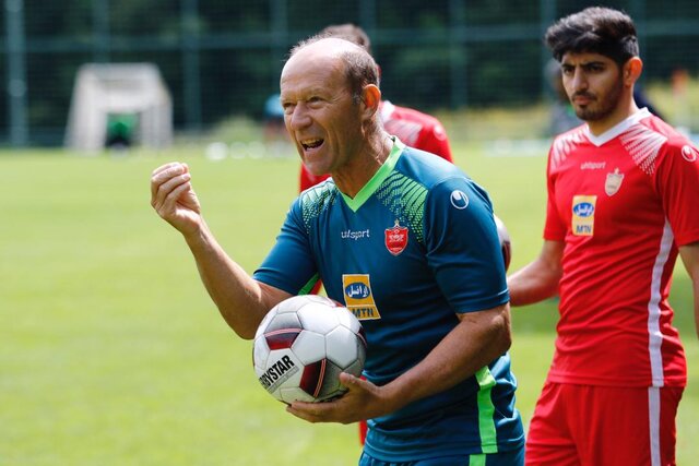 کالدرون: هدایت تیم ملی ایران ایده جذابی است/ همیشه اهل مذاکرهام کالدرون