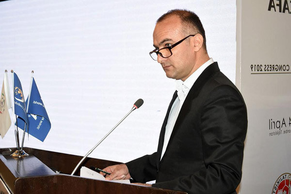 رئیس کمیته حقوقی فدراسیون فوتبال: ان شاءالله که مشکلی برای فدراسیون فوتبال وجود ندارد! براتی