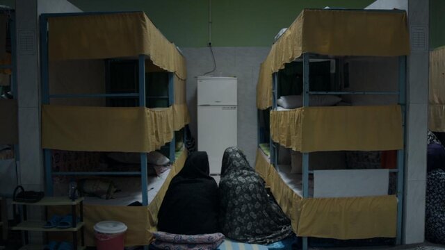 سایه های بی خورشید