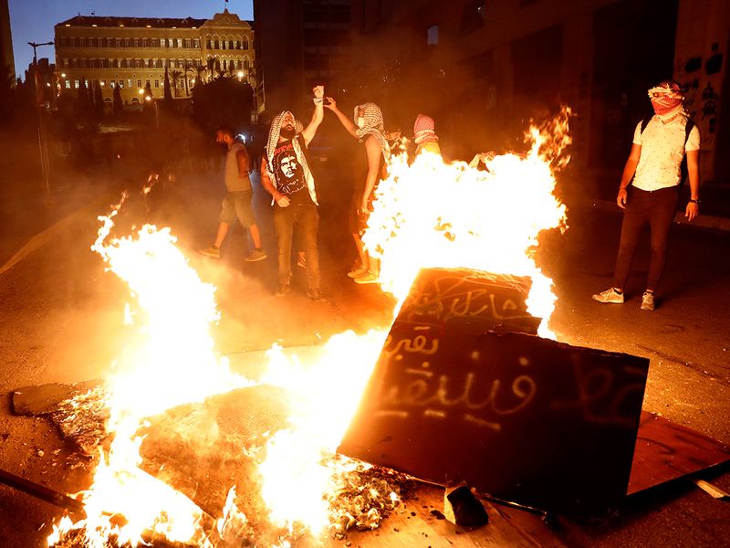 کرونا تظاهرات