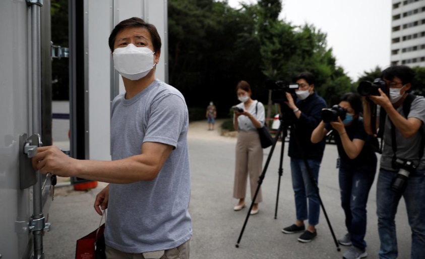 رهبر یک گروه از پناهنده و فراریان کره شمالی در خاک کره جنوبی