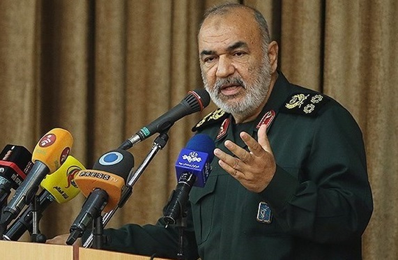 فرمانده سپاه: حامی مجلس انقلابی هستیم فرمانده سپاه: حامی مجلس انقلابی هستیم