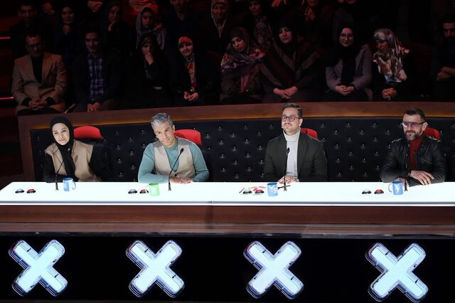 شرکتکنندگان «عصرجدید» تست کرونا میدهند شرکتکنندگان «عصرجدید» تست کرونا میدهند