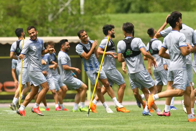 آبی&zwnj;پوشان شارژ مالی می&zwnj;شوند/ شروع تمدید قراردادها