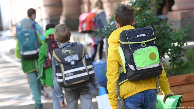 بازگشایی مدارسِ دنیا